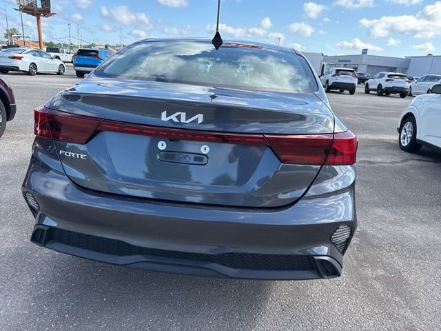 Used 2024 Kia Forte LXS image 8