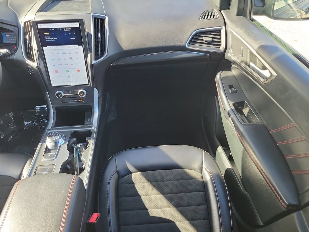 Used 2023 Ford Edge ST-Line AWD/4WD image 20