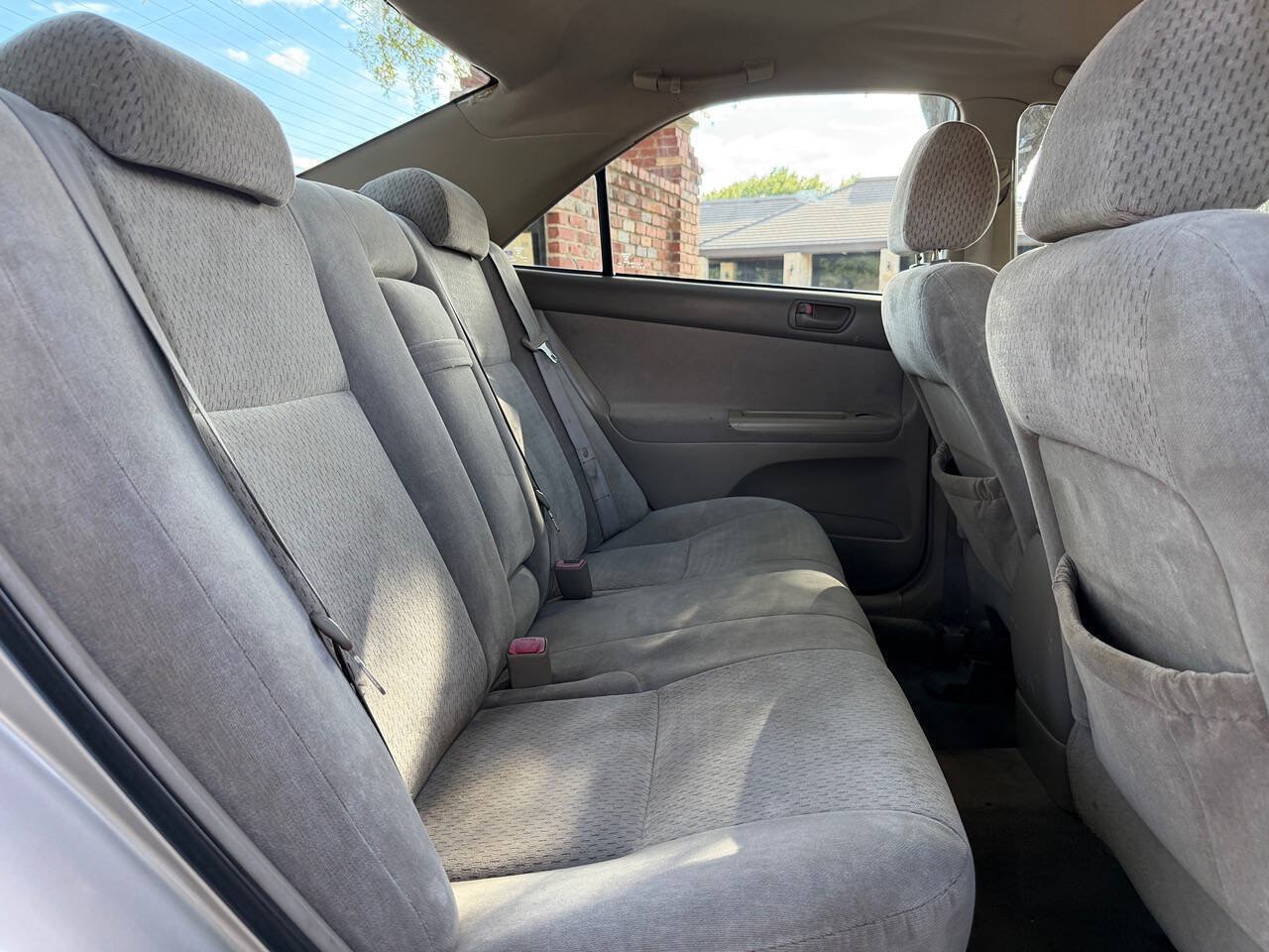 Used 2004 Toyota Camry LE FWD image 20