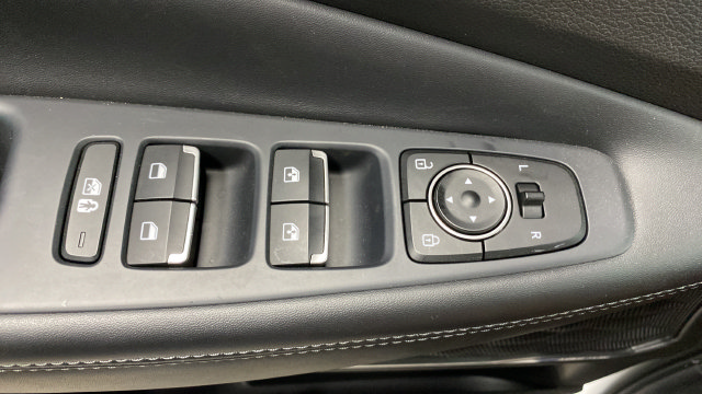 Used 2023 Hyundai Santa Fe SEL Premium AWD/4WD image 22