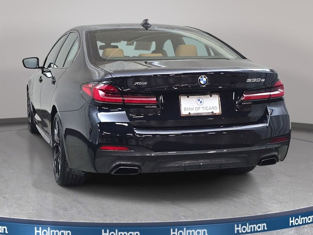Used 2021 BMW 530e xDrive w/ M Sport Package AWD/4WD image 7