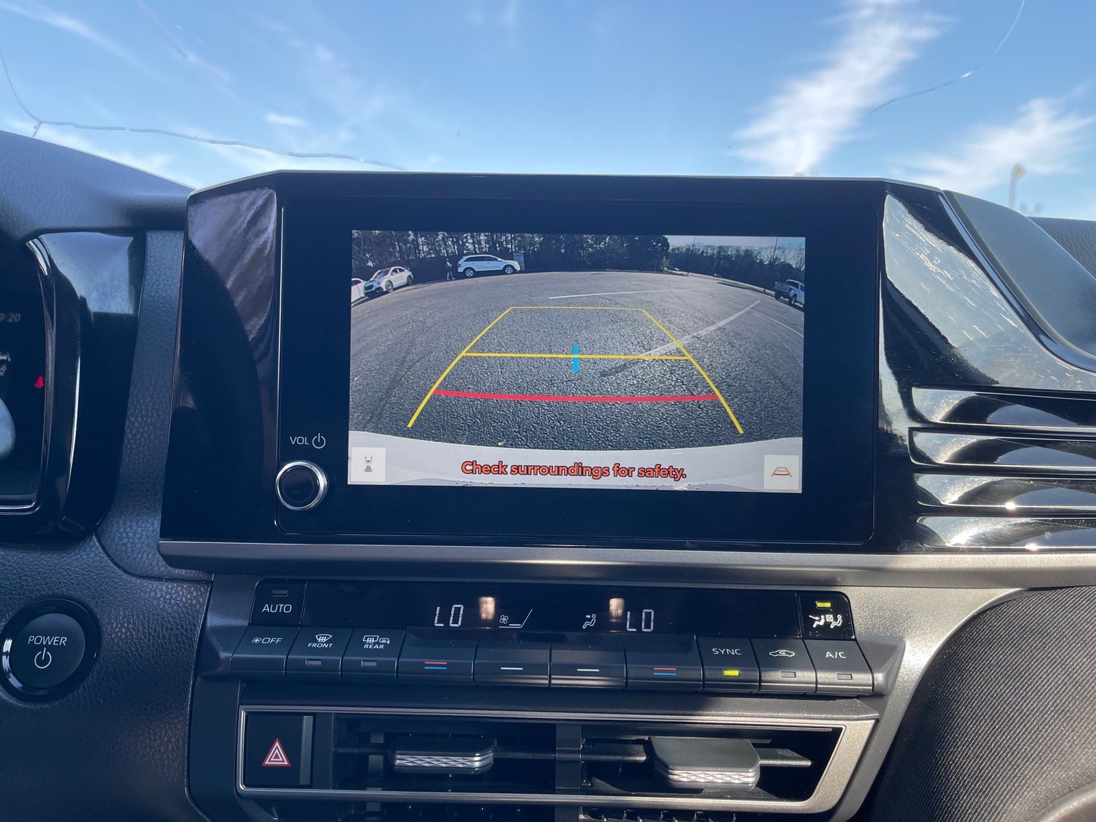 Used 2025 Toyota Camry LE w/ Convenience Package image 6