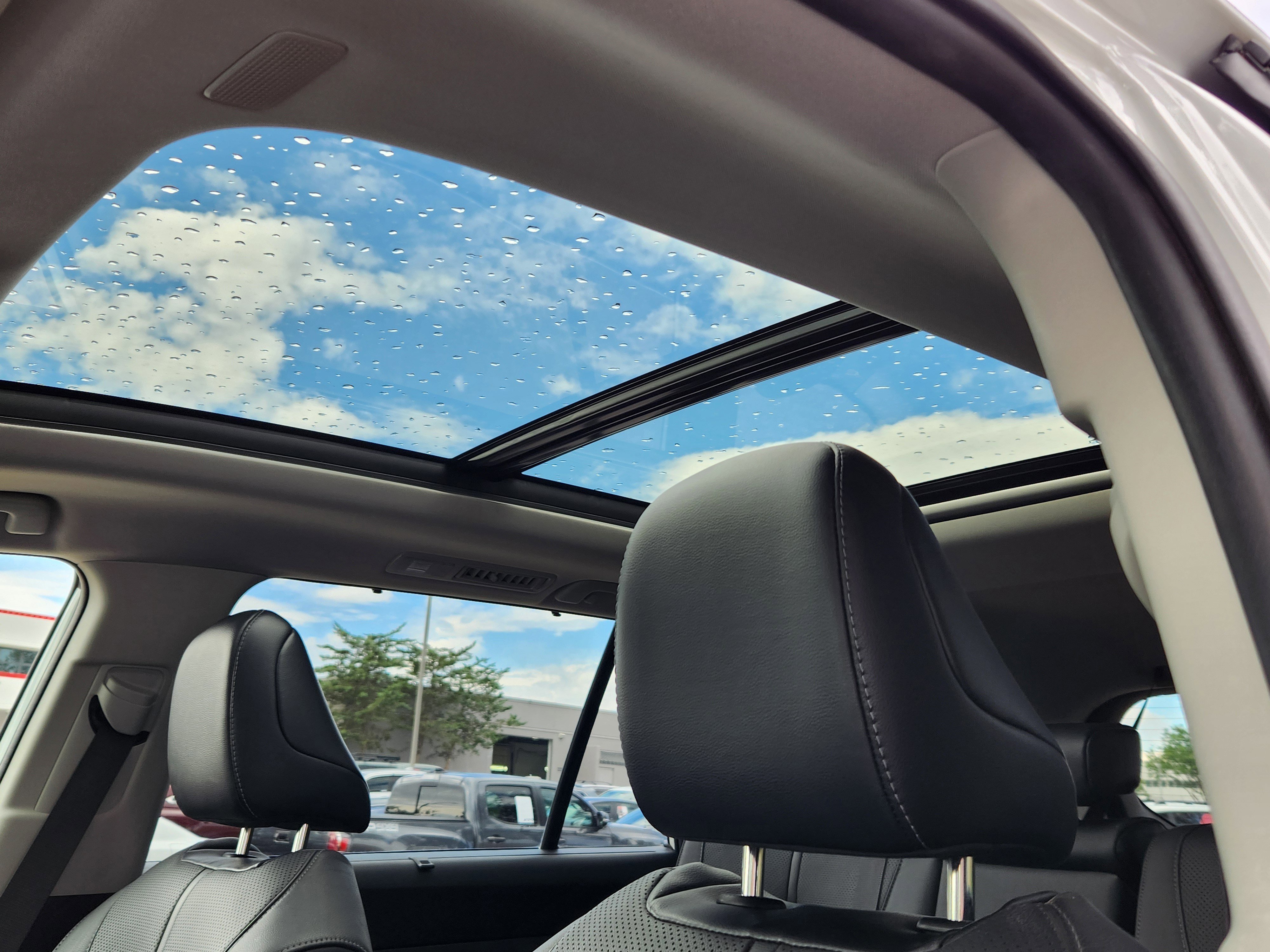 Used 2024 Toyota Grand Highlander Limited image 27