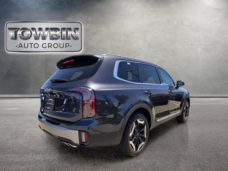 Certified 2025 Kia Telluride EX FWD image 5