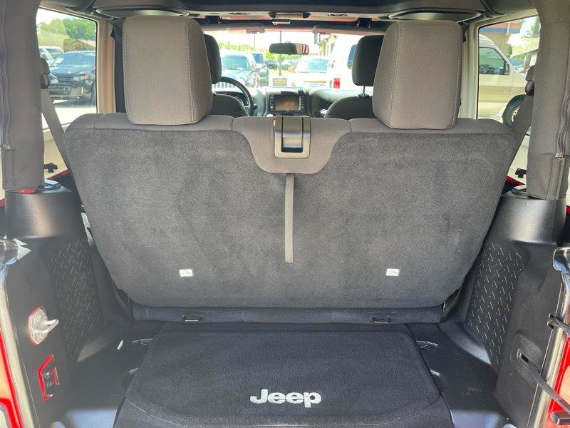 Used 2015 Jeep Wrangler Sport AWD/4WD image 35