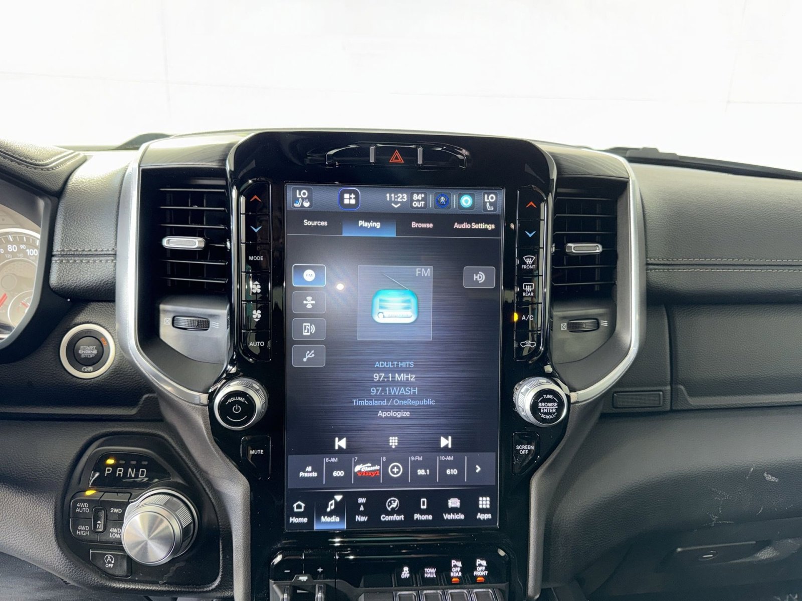 Used 2023 RAM 1500 Laramie image 18