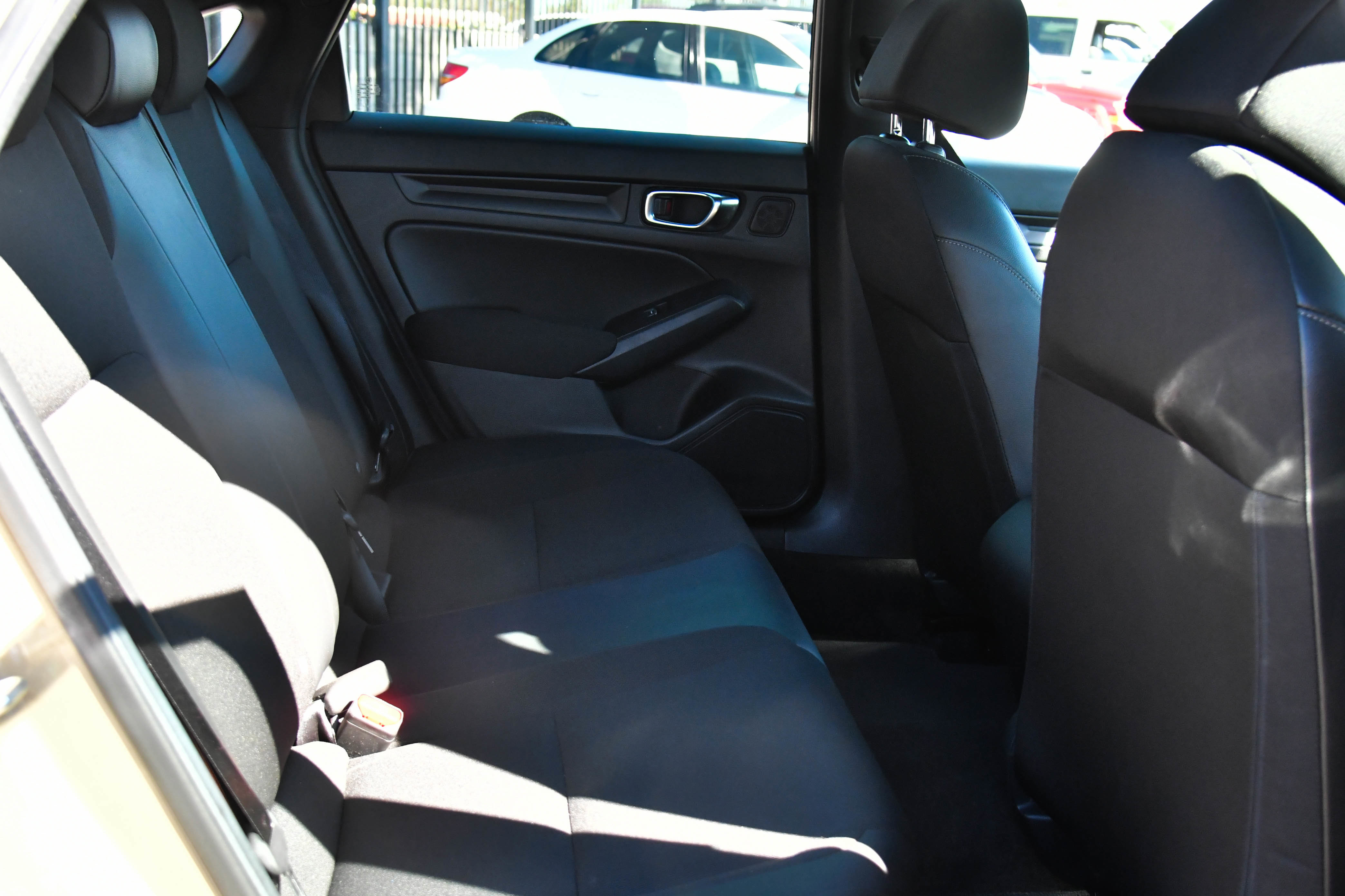 Used 2025 Honda Civic Sport image 39