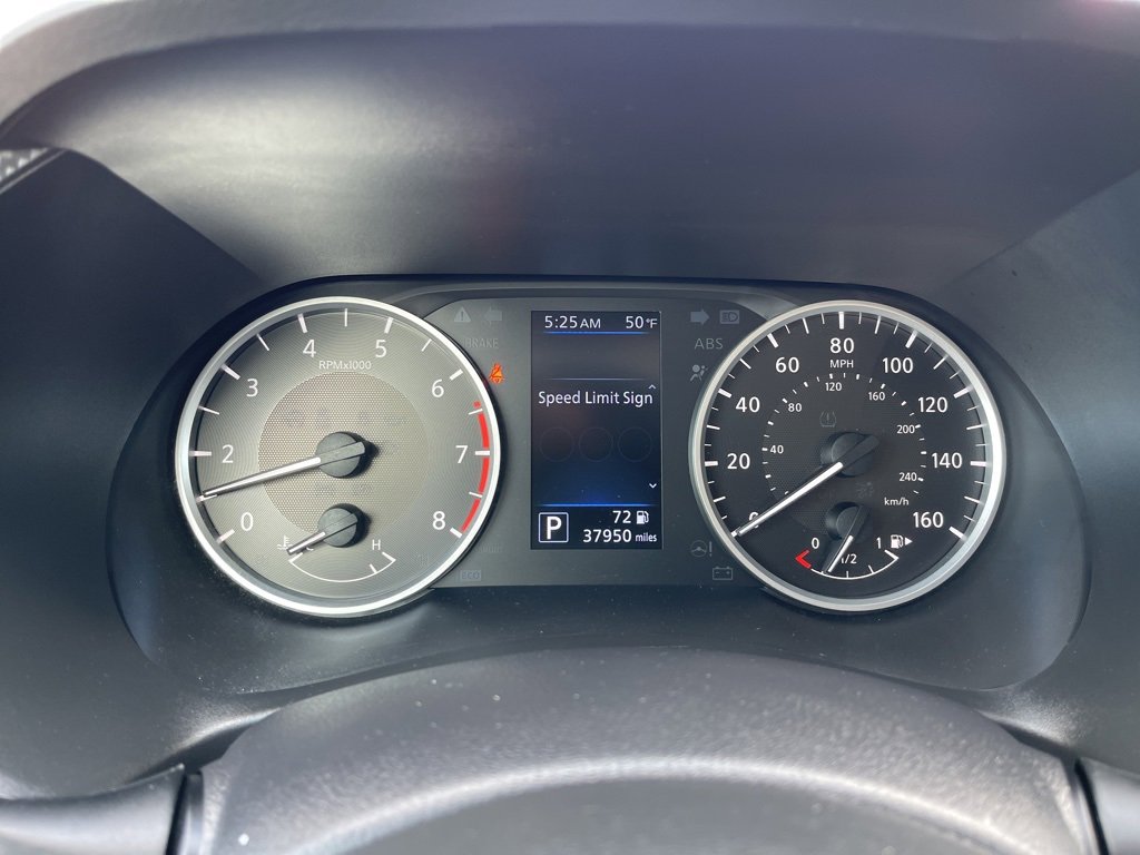 Used 2024 Nissan Sentra S image 9