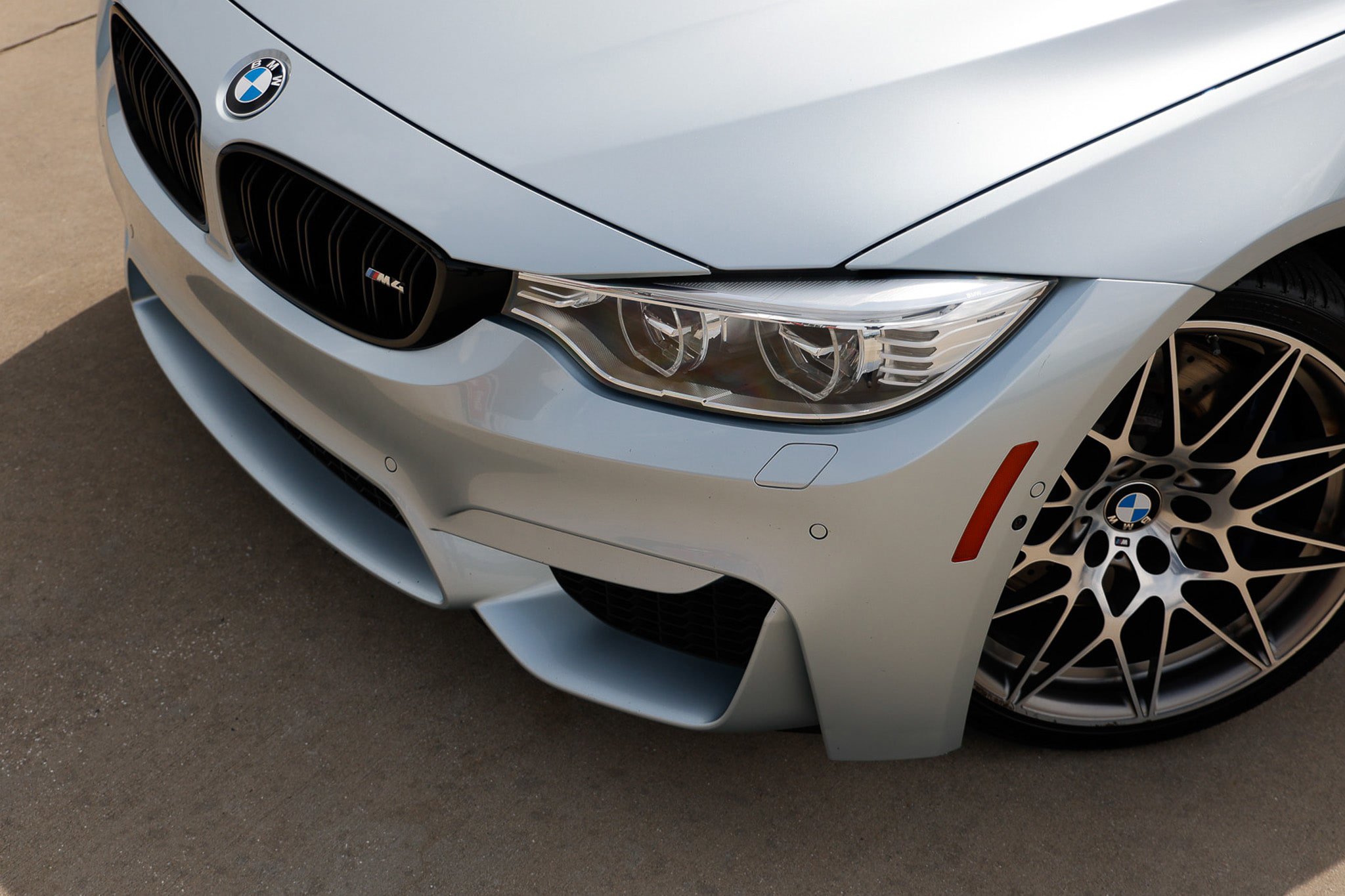 Used 2017 BMW M4 Coupe RWD image 27