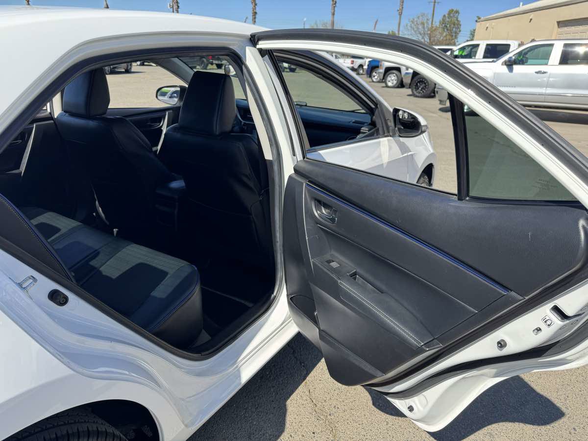 Used 2019 Toyota Corolla SE image 17