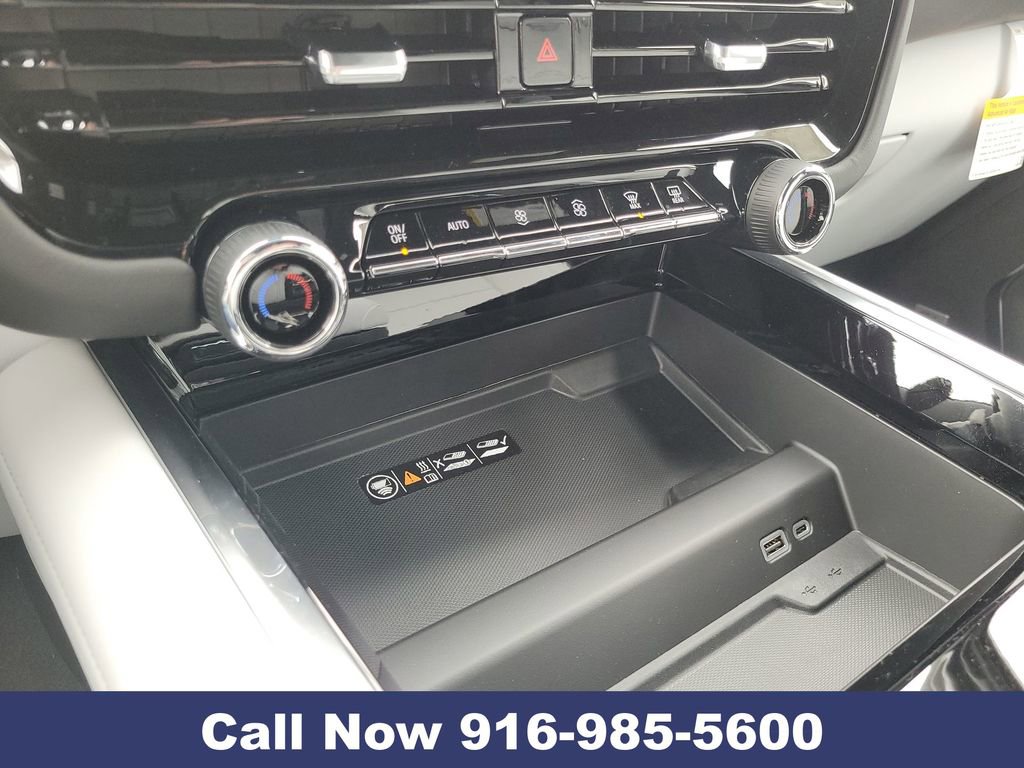 New 2026 Chevrolet Tahoe Premier w/ LPO, Get Active Package image 15