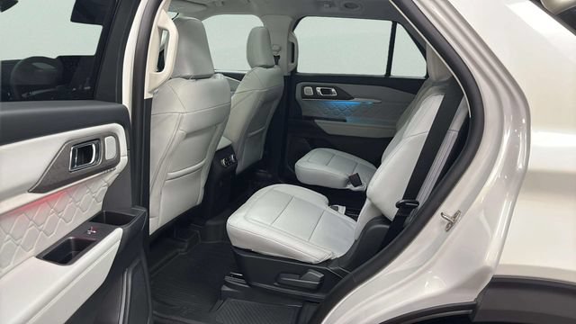 New 2026 Ford Explorer Platinum w/ LUX Leather Package AWD/4WD image 24