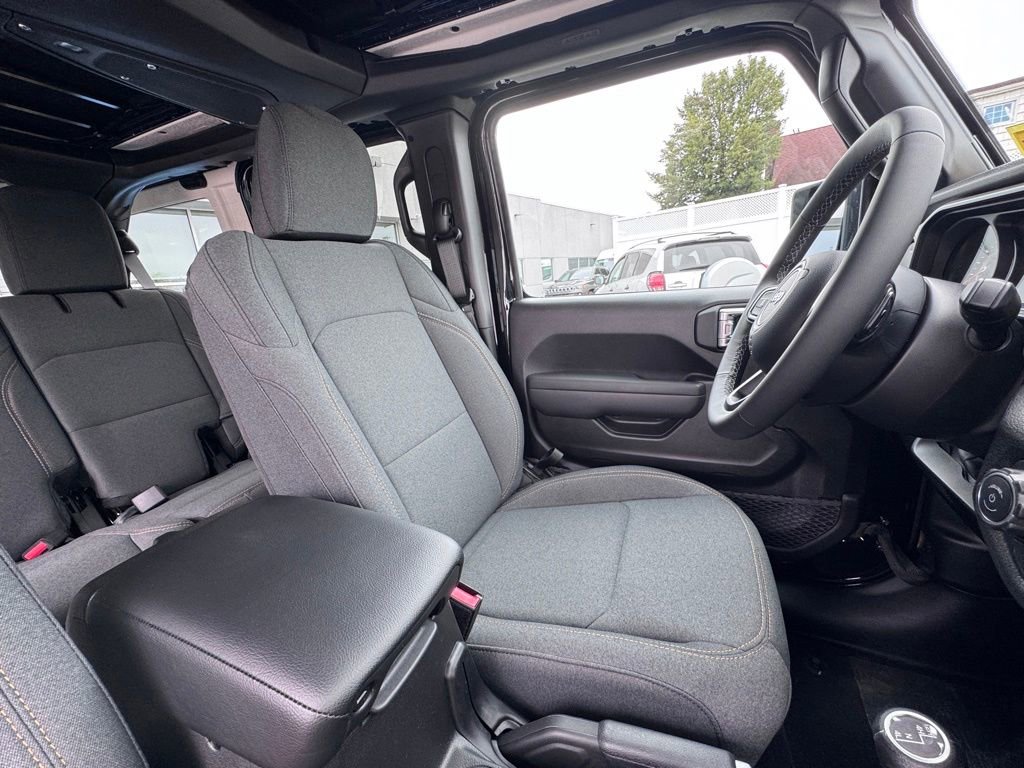 New 2026 Jeep Wrangler Unlimited Sport AWD/4WD image 18