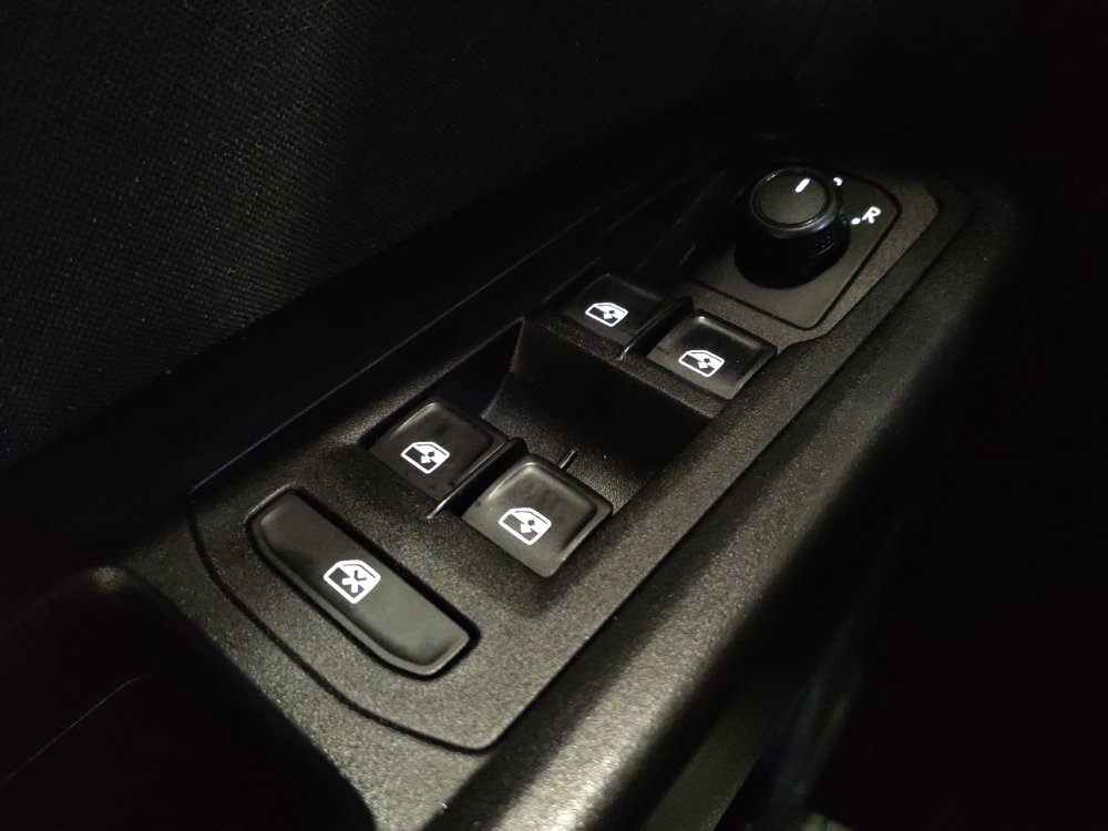 Used 2020 Volkswagen Atlas Cross Sport S FWD image 27