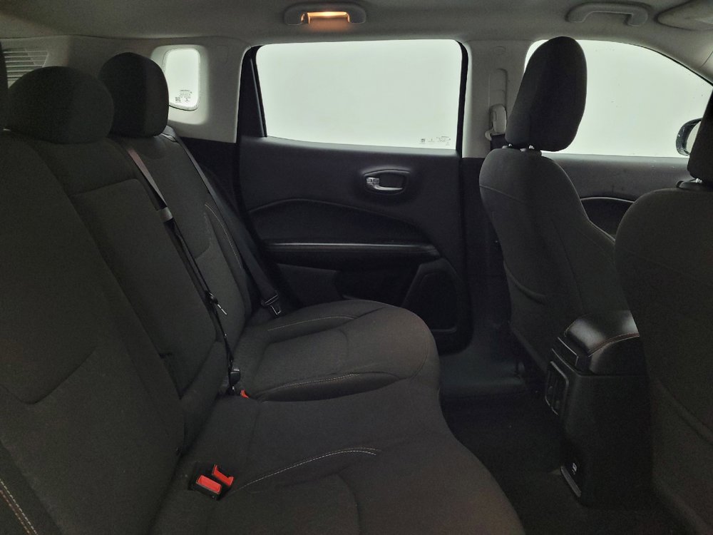 Used 2021 Jeep Compass Sport AWD/4WD image 19