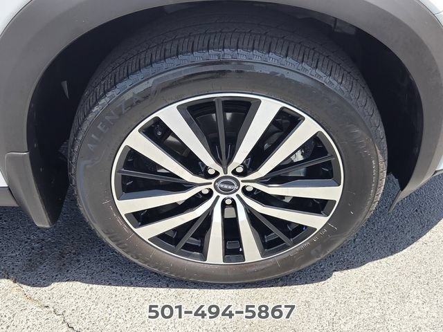 Used 2025 Nissan Pathfinder Platinum w/ Cargo Package FWD image 18