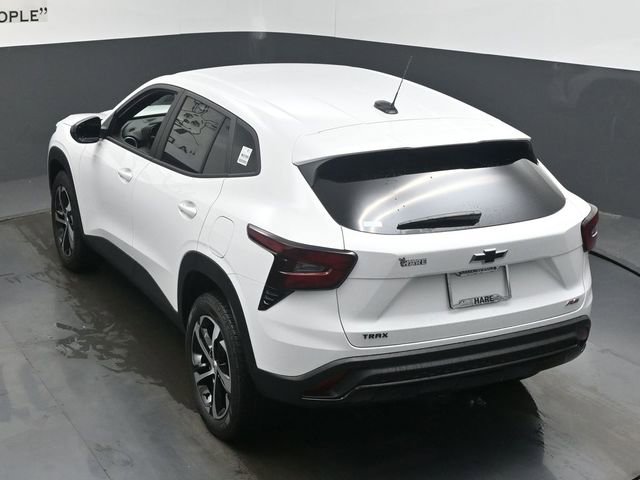 New 2026 Chevrolet Trax RS image 19