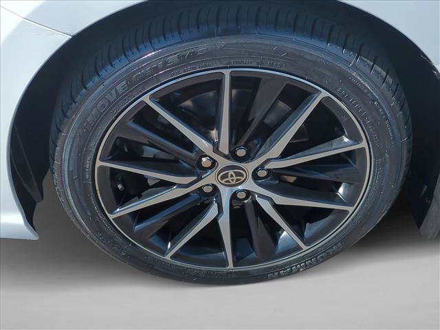Used 2021 Toyota Camry SE w/ Convenience Package image 23