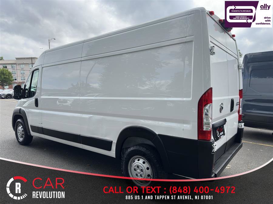 Used 2023 RAM ProMaster 2500 w/ Convenience Group FWD image 4