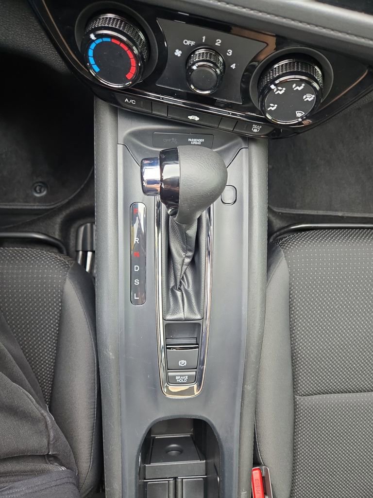 Certified 2021 Honda HR-V LX image 20