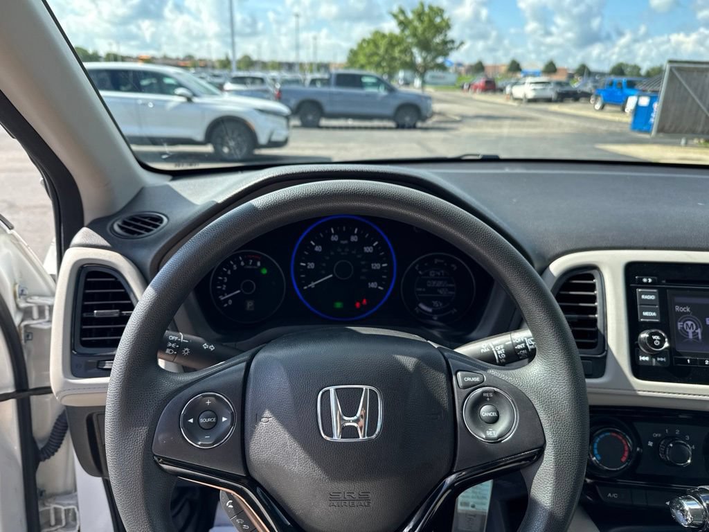 Certified 2021 Honda HR-V LX image 13