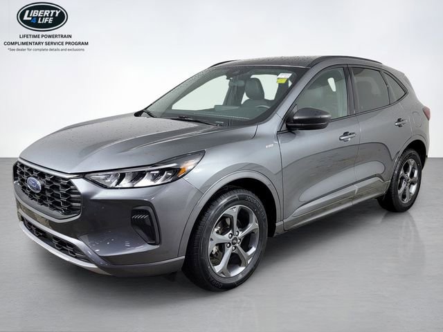 Used 2023 Ford Escape ST-Line w/ Tech Pack #1 AWD/4WD image 7