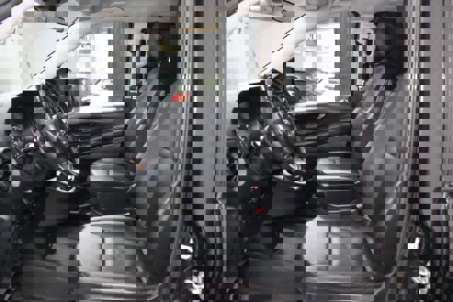 Used 2019 Mercedes-Benz Metris Passenger image 8