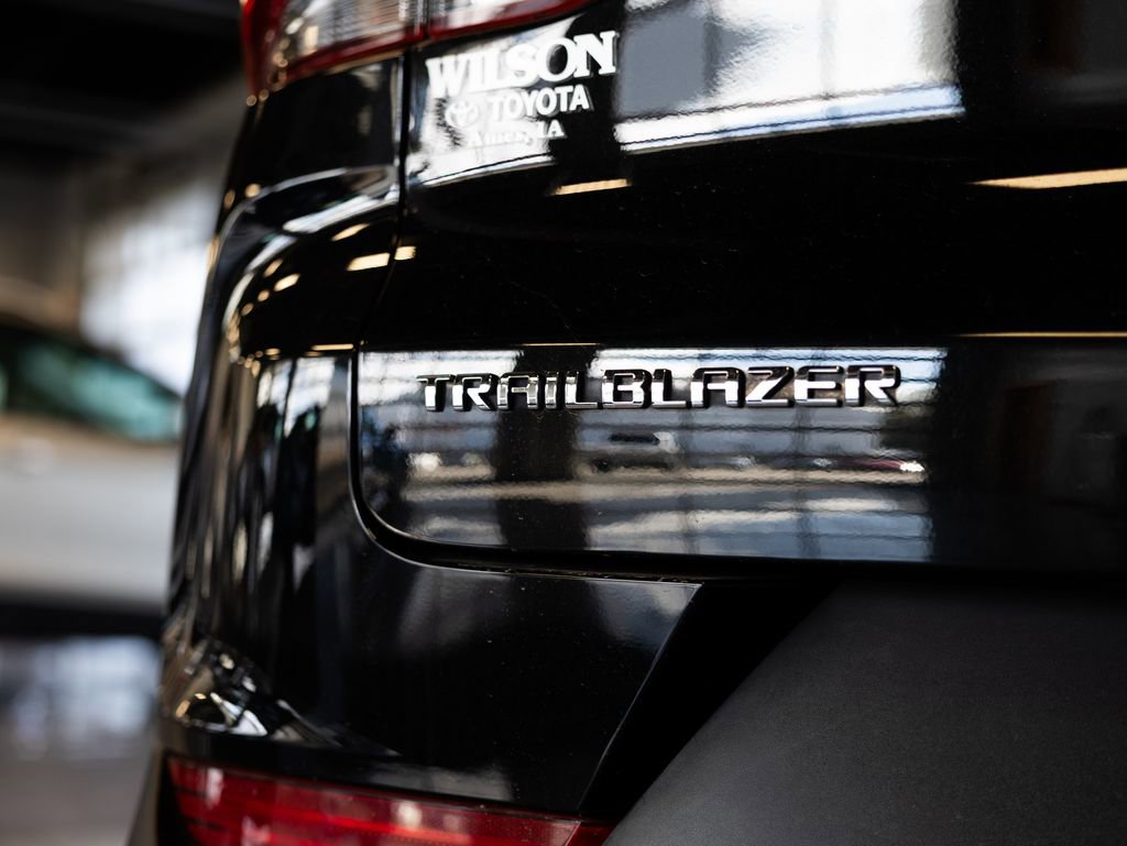 Used 2023 Chevrolet TrailBlazer LS image 7