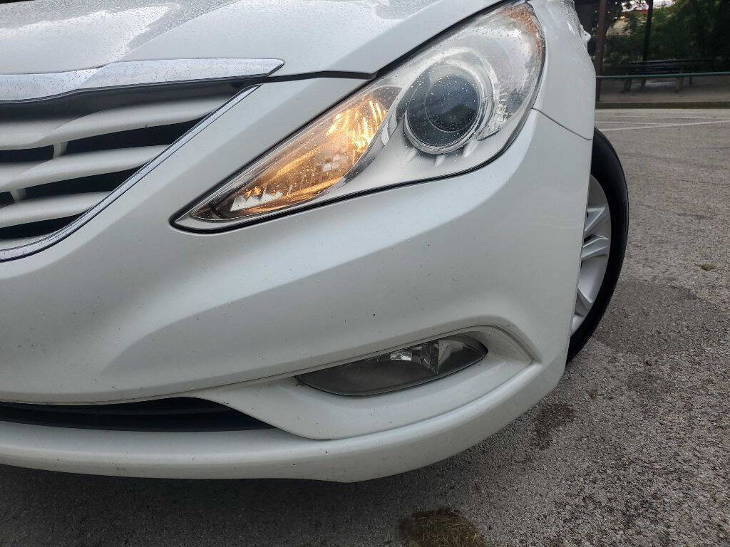 Used 2013 Hyundai Sonata GLS w/ Popular Equipment Pkg FWD image 12