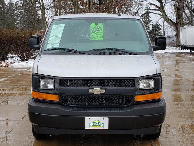Used 2017 Chevrolet Express 2500 LS RWD image 9