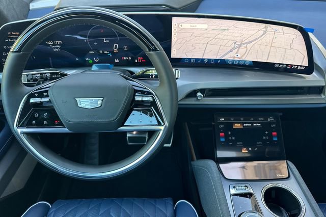 New 2026 Cadillac Vistiq Premium Luxury w/ LPO, Floor Liner Package image 14
