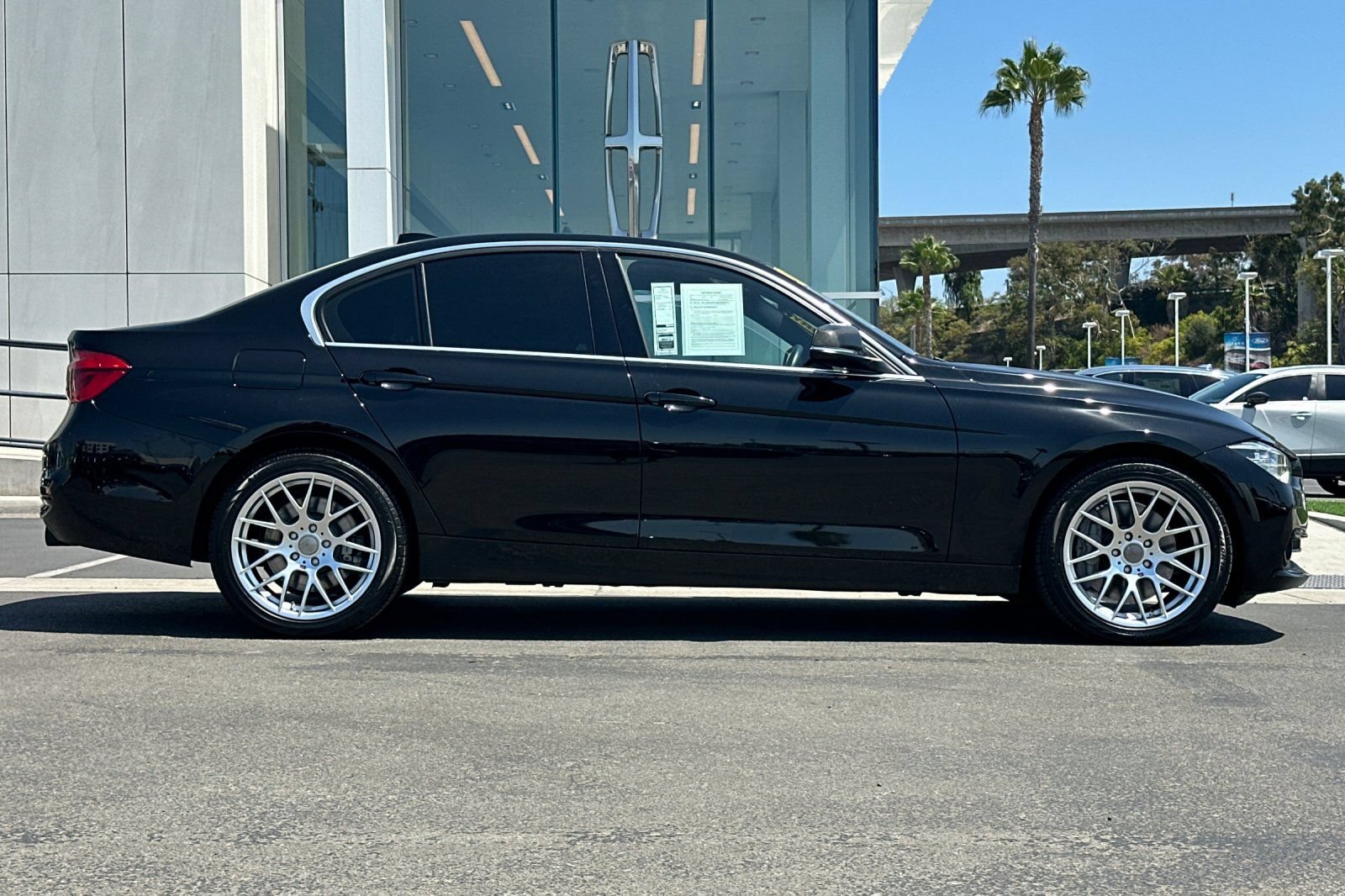 Used 2016 BMW 340i xDrive Sedan AWD/4WD image 2