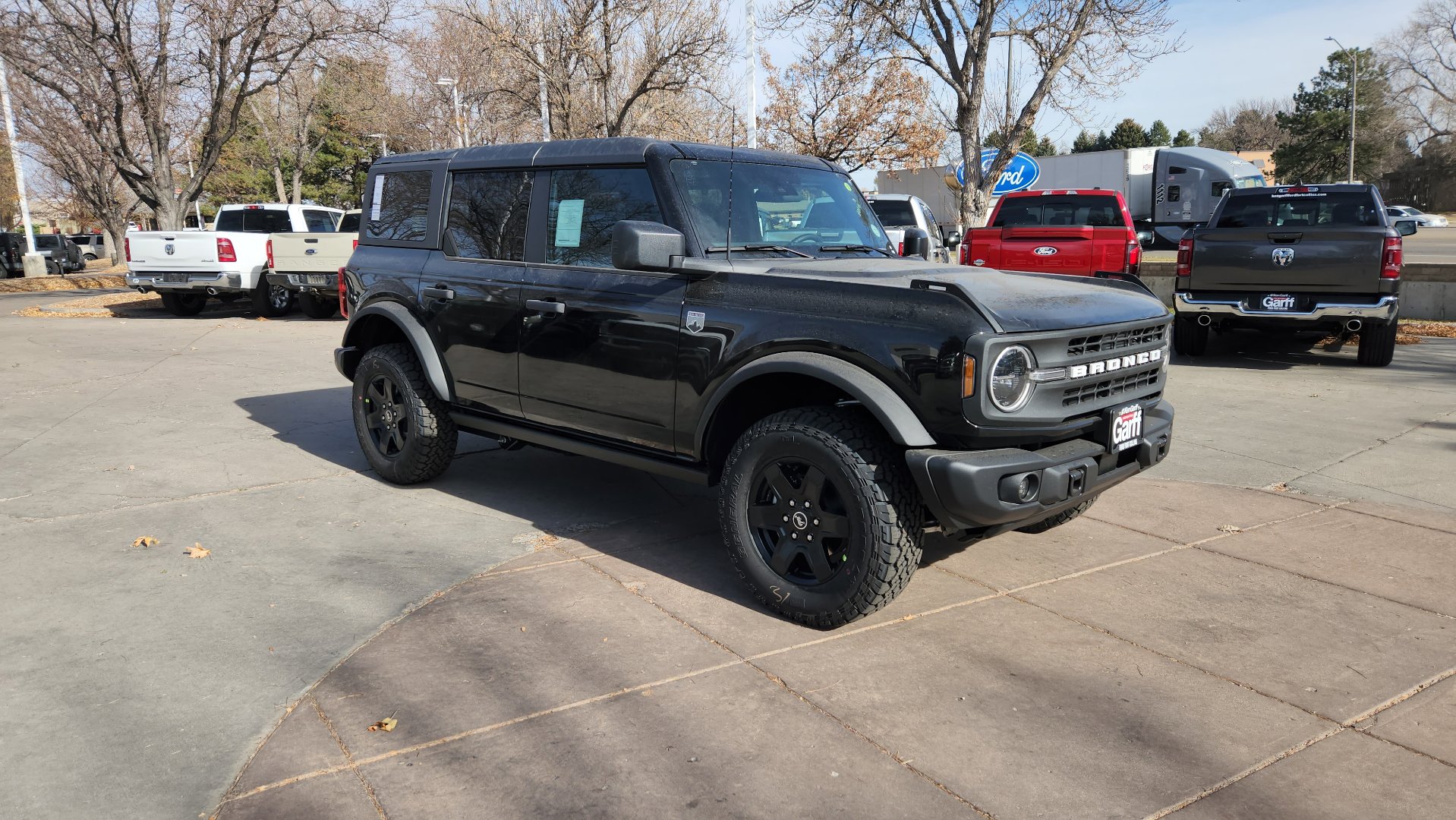 New 2025 Ford Bronco Big Bend w/ Black Diamond Package image 14