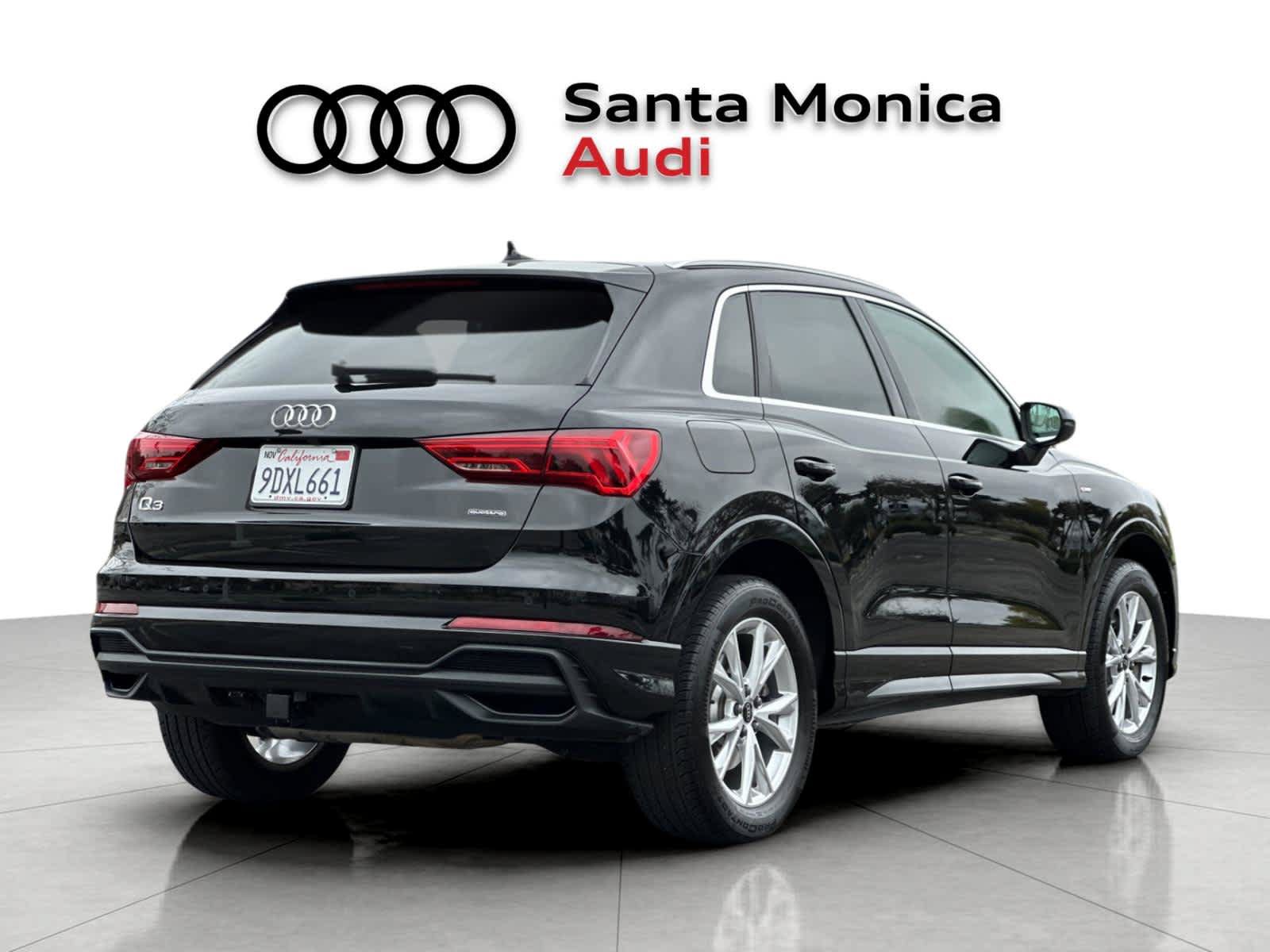 Used 2023 Audi Q3 2.0T Premium w/ Convenience Package AWD/4WD image 2