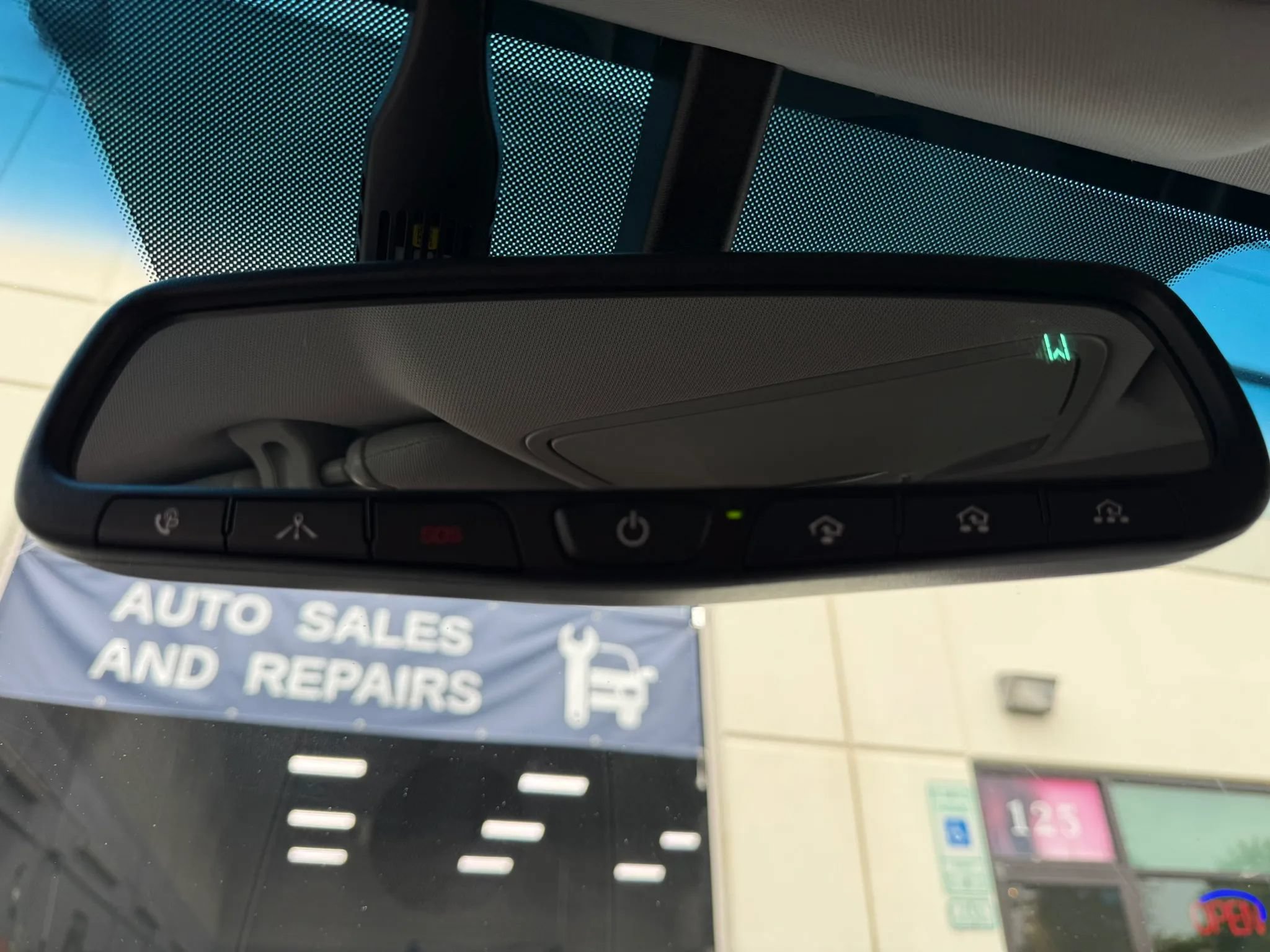 Used 2018 Hyundai Santa Fe Sport FWD image 37