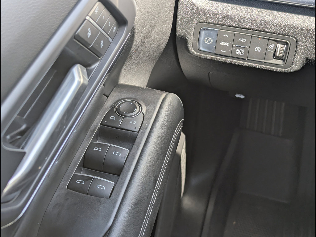 Used 2026 GMC Terrain Denali w/ LPO, Floor Liner Package AWD/4WD image 29