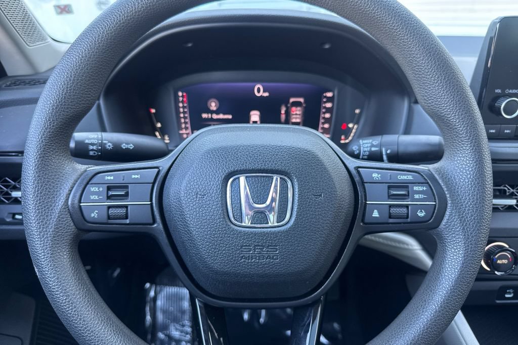 Used 2023 Honda Accord EX image 21