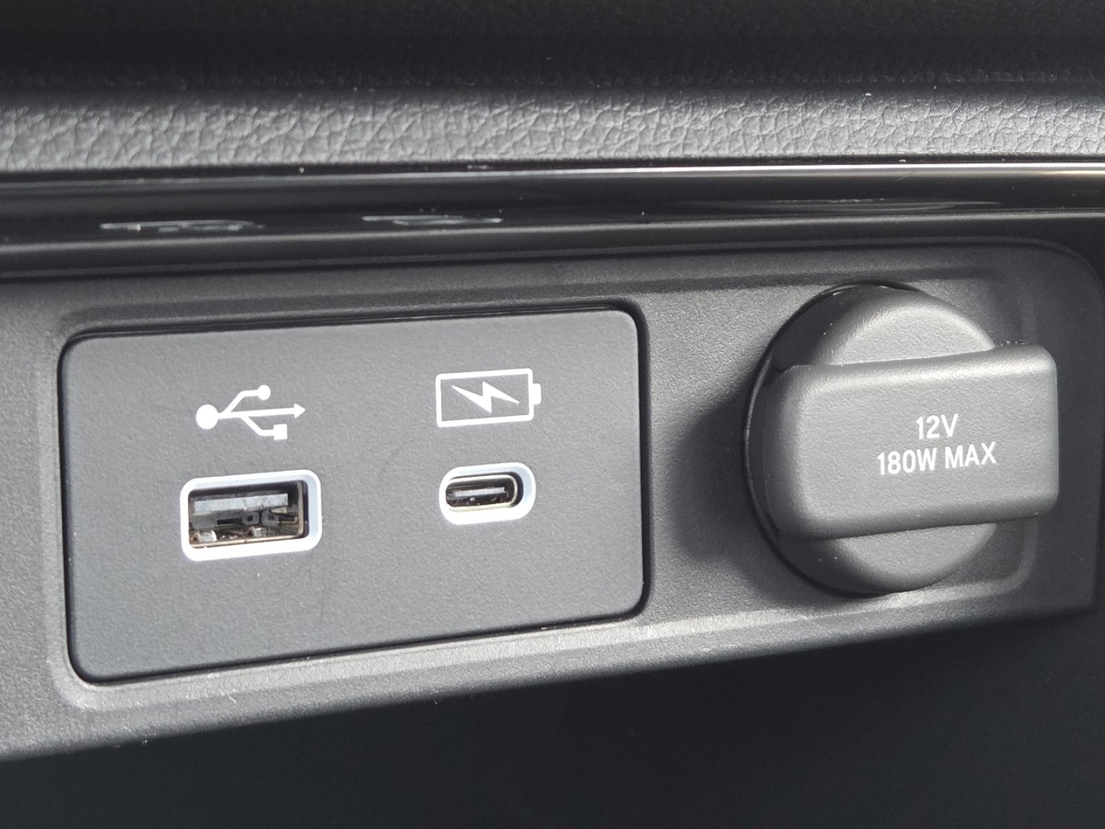 Used 2025 Honda CR-V EX image 9