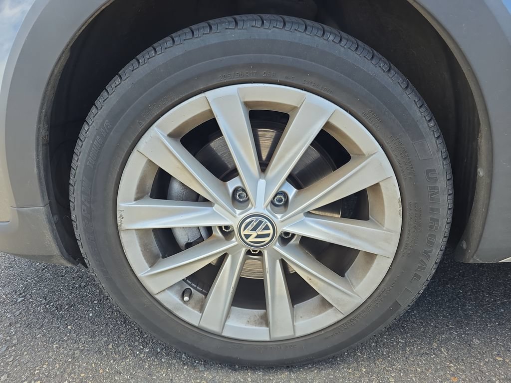 Used 2019 Volkswagen Golf Alltrack S AWD/4WD image 13