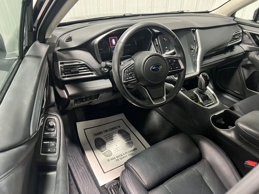 Used 2023 Subaru Outback Limited image 2