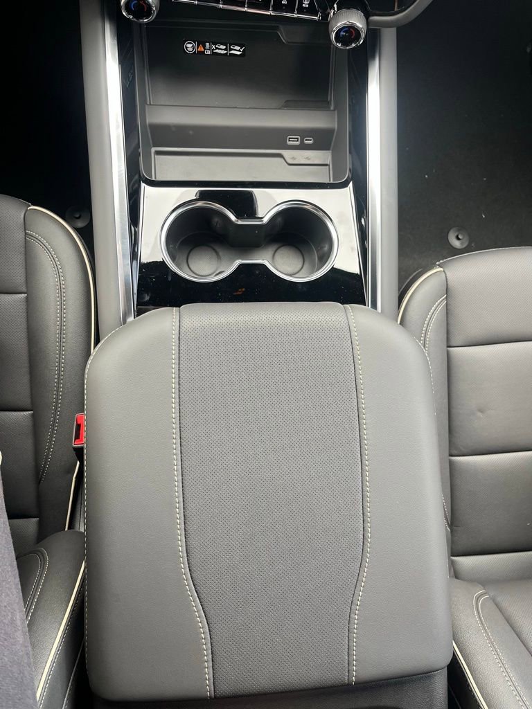 New 2026 Chevrolet Suburban Premier w/ Sun And Tow Package AWD/4WD image 22