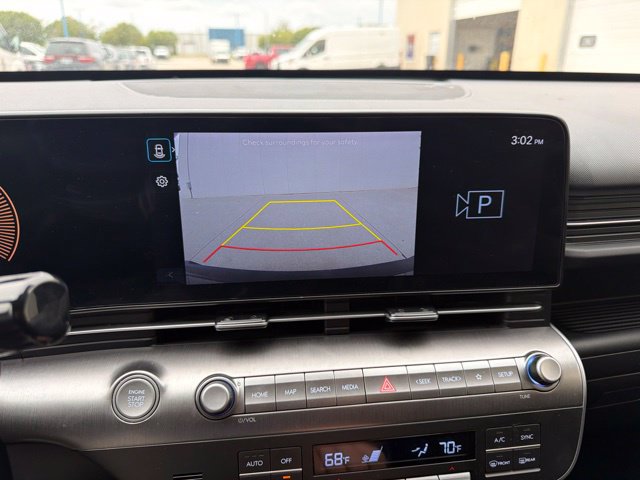 Used 2025 Hyundai Kona SEL FWD image 24