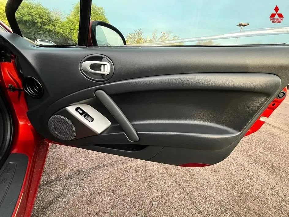 Used 2007 Mitsubishi Eclipse GS FWD image 17