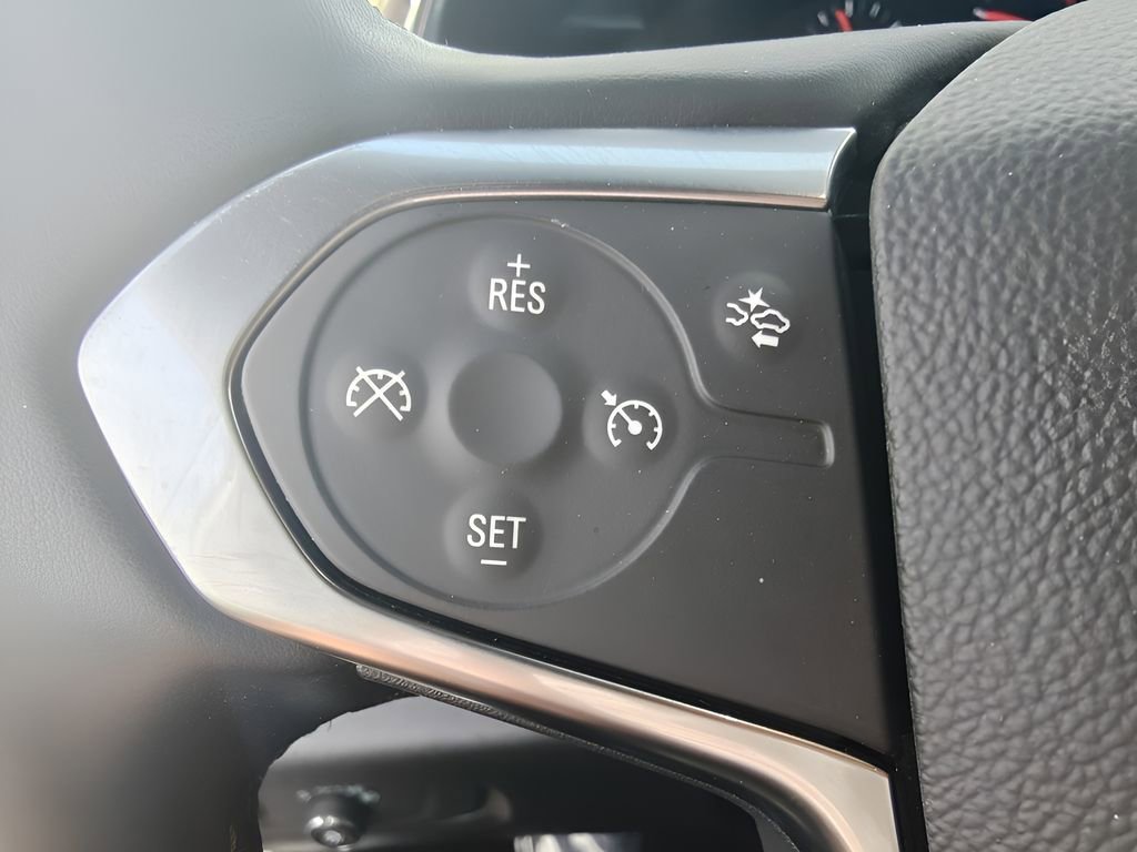 Used 2023 Chevrolet Traverse LT w/ LPO, Floor Liner Package image 19