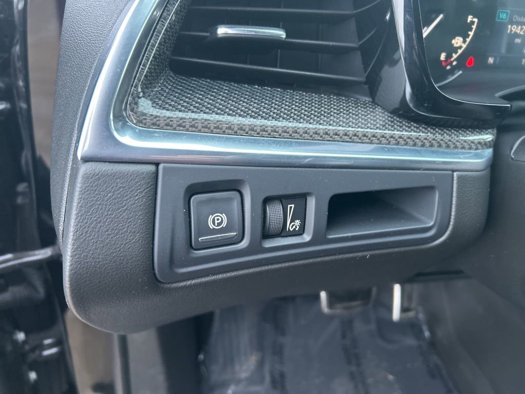 Used 2023 Cadillac XT5 Sportv image 29