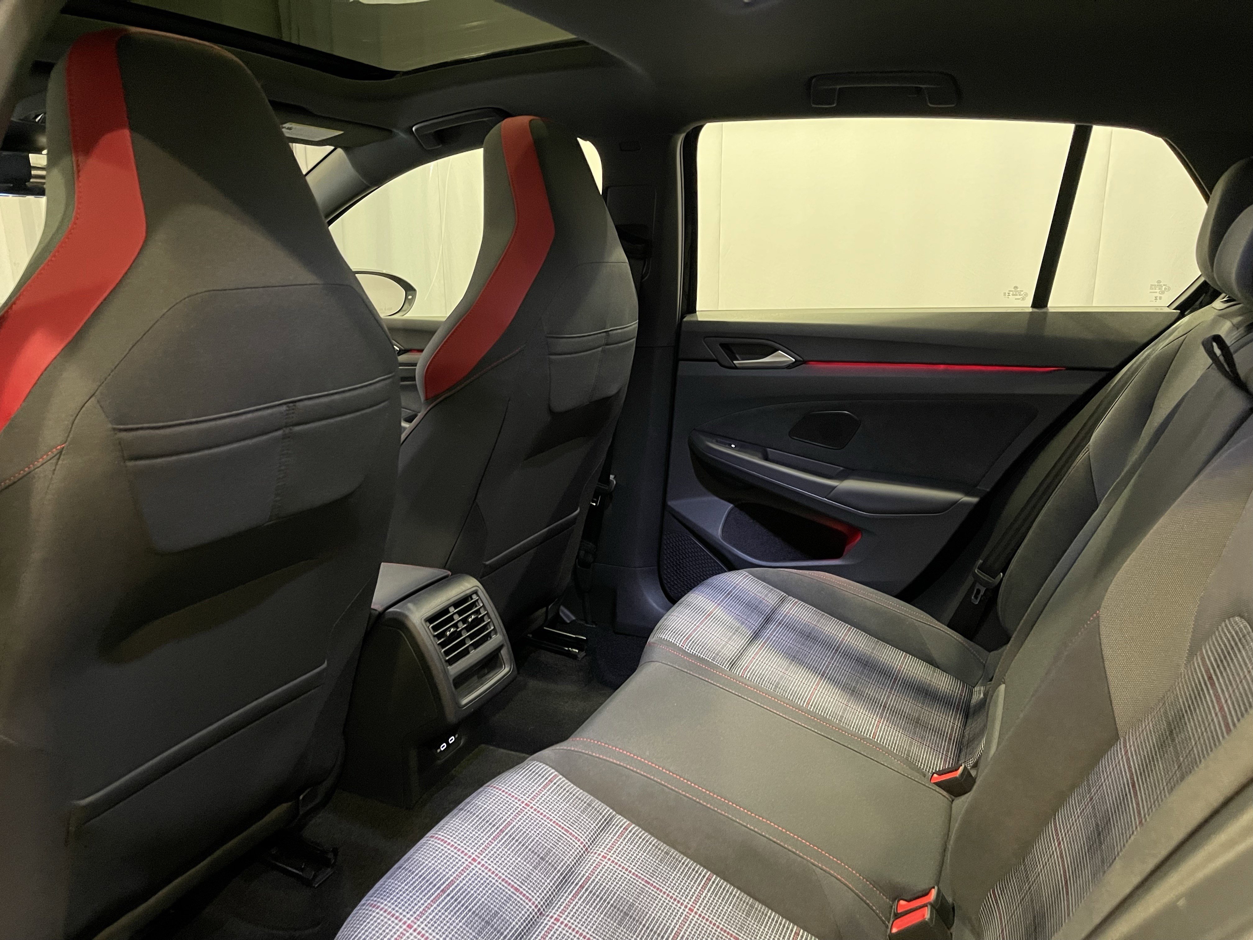 Used 2024 Volkswagen GTI SE image 23