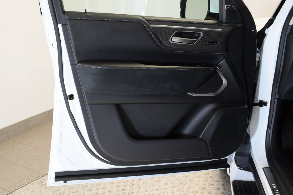 New 2027 INFINITI QX80 Luxe w/ Cargo Package AWD/4WD image 10