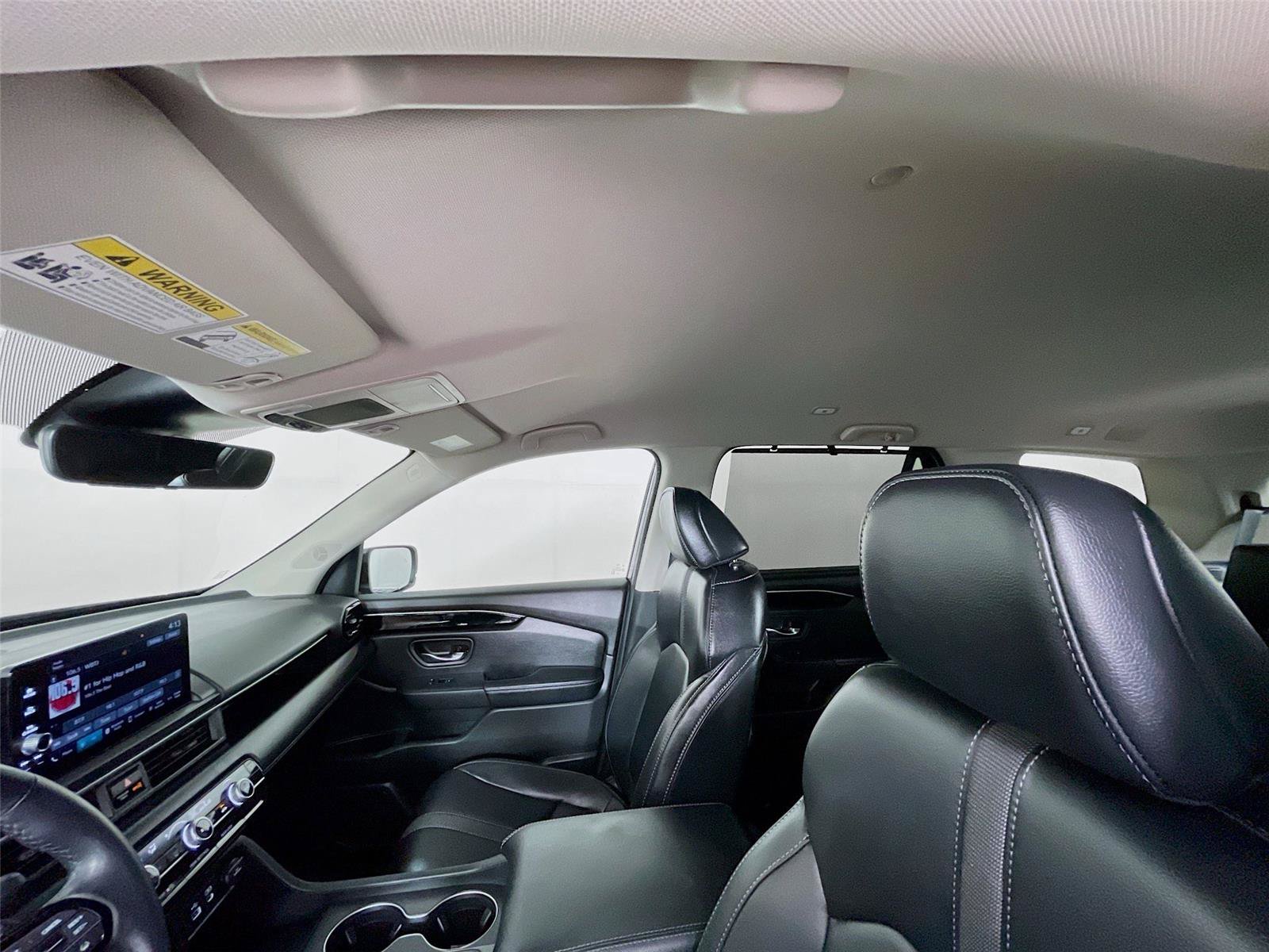 Certified 2025 Honda Pilot EX-L image 13