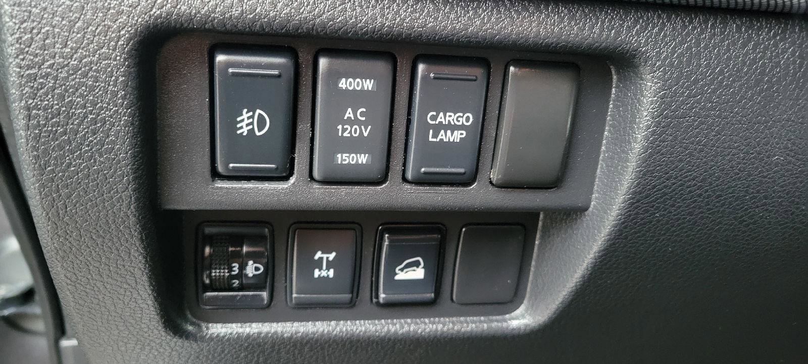 Used 2019 Nissan Titan PRO-4X w/ Pro-4x Utility Package image 12