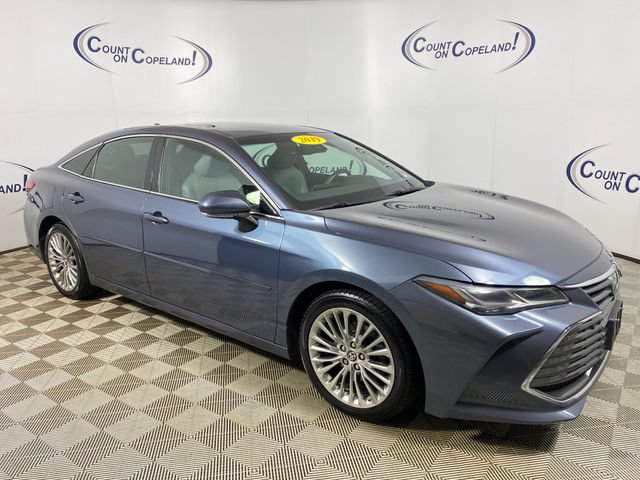 Certified 2019 Toyota Avalon Limited w/ Advanced Safety Package FWD image 1